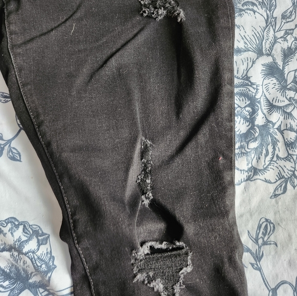 Women's Old Navy Mid-rise POP Icon distressed Skinny jeans - Picture 3 of 6